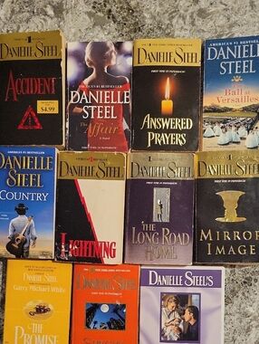 Danielle Steel Lot of 10 Paperback Books And 1 DvD